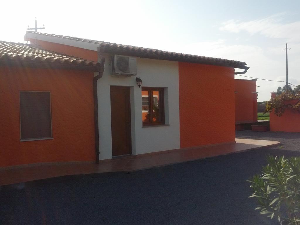Agriturismo Santa Barbara Sarroch Cameră foto